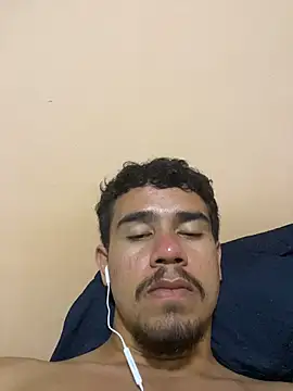 reipromiscuo01 online show from February 19, 1:34 am