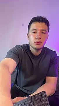 Alexander Connor online show from March 3, 12:11 pm