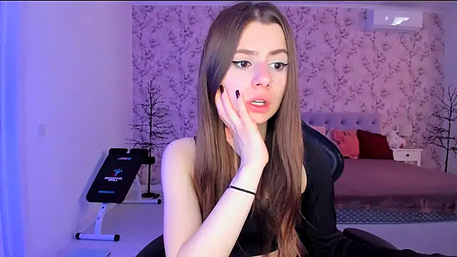 Hot Molly5 online show from June 10, 9:41 am
