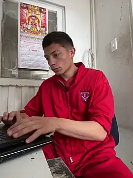 santiObrero online show from February 23, 3:53 pm