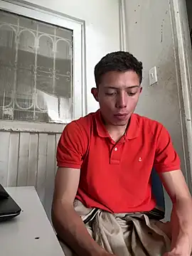 santiObrero online show from June 25, 2:54 pm