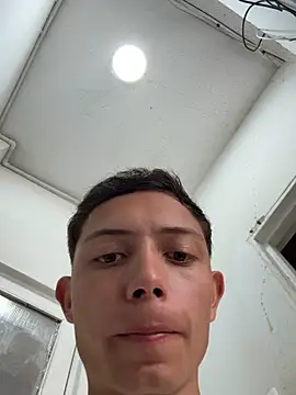 santiObrero online show from June 27, 3:28 pm