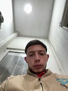 santiObrero online show from July 9, 2:54 pm