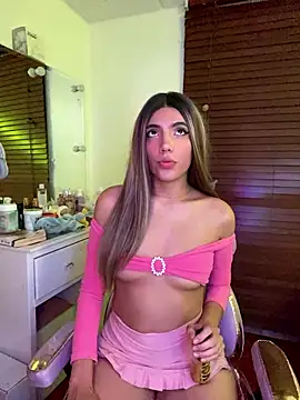 Ladycandy26 online show from January 18, 12:36 am