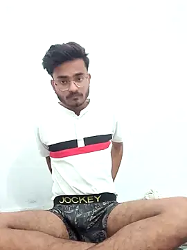 Snapshot of sdgjjkkmm chatting on March 11, 11:16 am sdgjjkkmm online show from March 11, 11:16 am