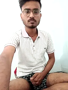 Snapshot of sdgjjkkmm chatting on March 23, 3:21 am sdgjjkkmm online show from March 23, 3:21 am