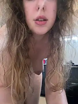 LilianBliss online show from July 18, 7:17 pm