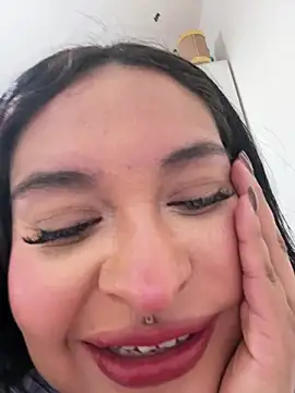 Nailealipsglossy online show from January 19, 9:46 am