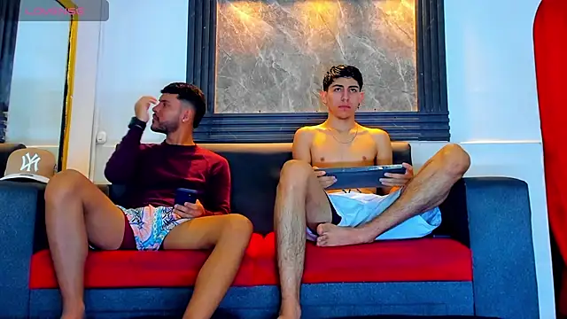 Angel Villareal online show from March 27, 1:11 pm