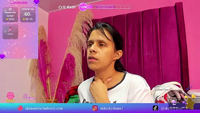 mitzukywinteer online show from June 10, 9:03 pm