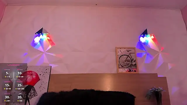 luxury couple 01 online show from February 9, 2:37 am