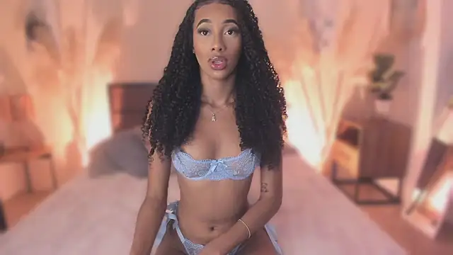 Snapshot of KaryMooon chatting on March 12, 8:15 pm KaryMooon online show from March 12, 8:15 pm