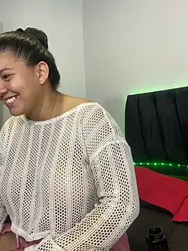 Helena-Paola online show from June 26, 1:32 am
