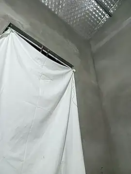 nana nana99 online show from February 1, 3:21 pm