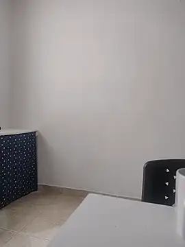 Snapshot of Juanstevan2724 chatting on February 1, 5:44 pm Juanstevan2724 online show from February 1, 5:44 pm