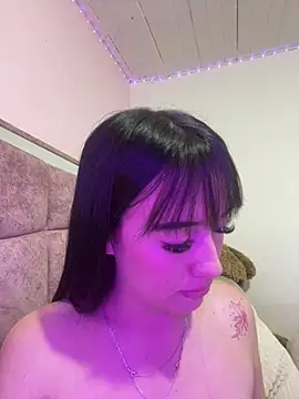 Snapshot of Melody_rousse__ chatting on June 23, 9:02 pm Melody rousse online show from June 23, 9:02 pm