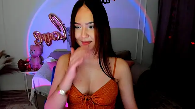 GlowMe online show from February 20, 6:41 pm