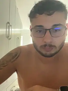 peuba12 online show from March 20, 1:16 pm