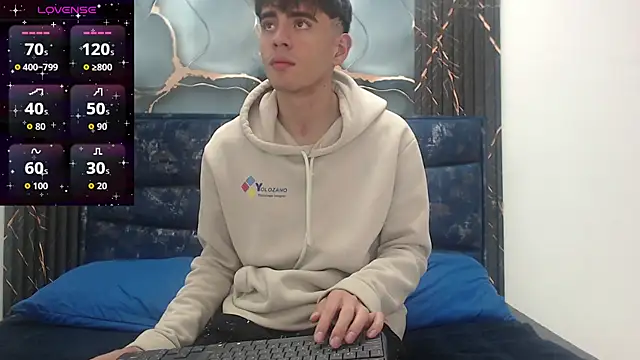 Snapshot of Lust_demian chatting on February 25, 11:42 am Lust demian online show from February 25, 11:42 am