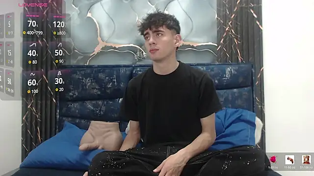 Snapshot of Lust_demian chatting on March 5, 11:50 am Lust demian online show from March 5, 11:50 am