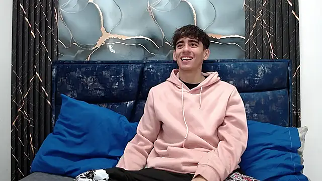 Snapshot of Lust_demian chatting on March 27, 11:54 am Lust demian online show from March 27, 11:54 am