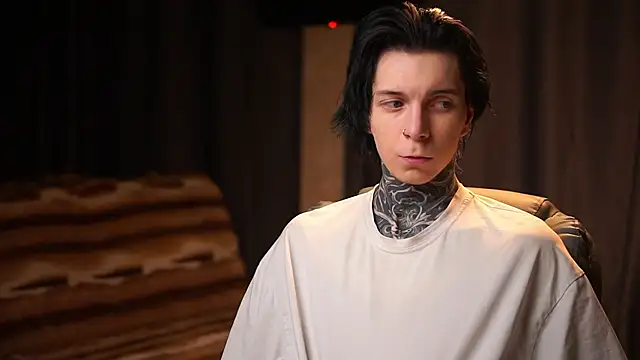 Snapshot of mr-capitalist chatting on March 18, 2:15 am mr-capitalist online show from March 18, 2:15 am