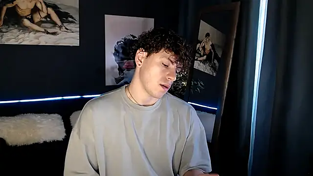 Snapshot of TylerGibson chatting on July 22, 4:04 am TylerGibson online show from July 22, 4:04 am