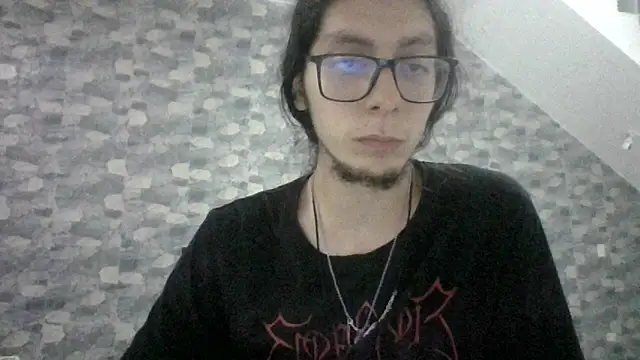 Snapshot of GaahlFrost chatting on June 9, 4:13 am GaahlFrost online show from June 9, 4:13 am