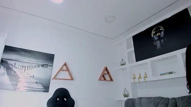 LunaVera21 online show from February 3, 12:43 pm