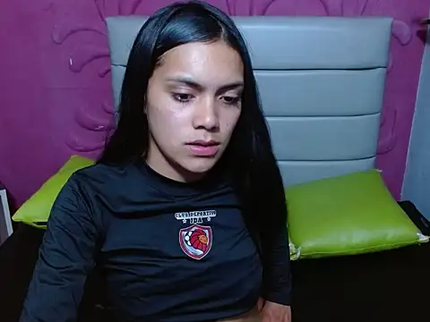 cora desirers707 online show from February 11, 8:03 pm