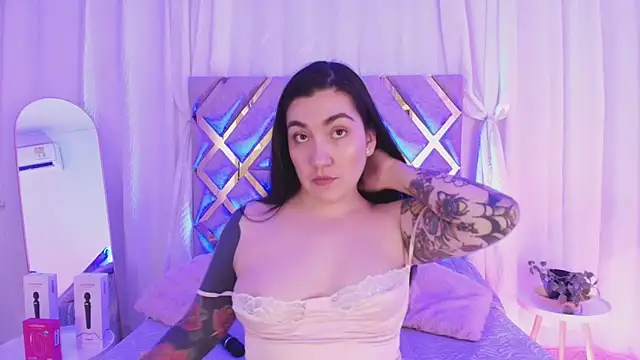 KathiaJenner online show from June 14, 11:12 am