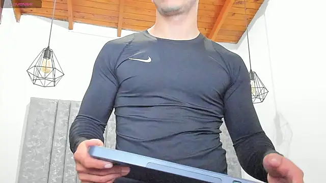 Calvin Hunter online show from July 2, 3:56 am
