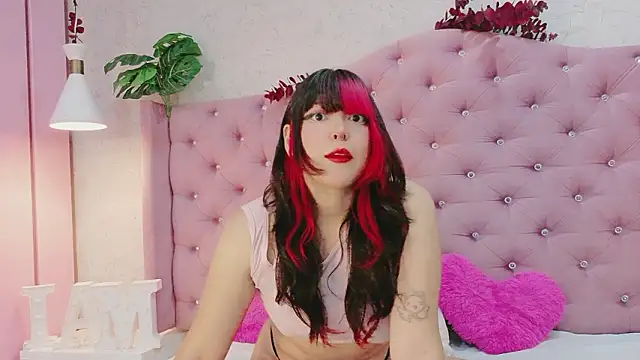 EllieNeptune  online show from February 1, 8:07 pm