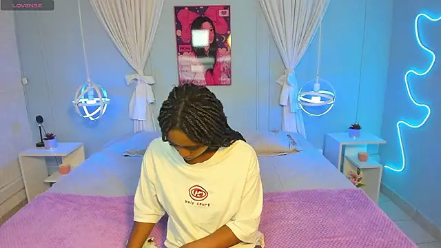 Snapshot of naomi_campell chatting on March 26, 8:14 pm naomi campell online show from March 26, 8:14 pm