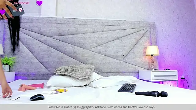 RousSweet- online show from February 13, 9:11 pm