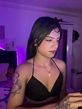 Snapshot of andyy_x chatting on July 8, 3:22 am andyy x online show from July 8, 3:22 am
