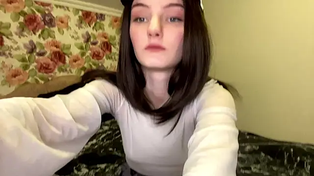 ElizabethKolm online show from January 18, 2:10 pm