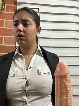 A-uroora online show from March 14, 8:42 am