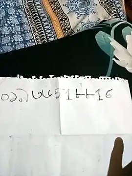 Snapshot of mistipriya chatting on January 18, 6:39 am mistipriya online show from January 18, 6:39 am