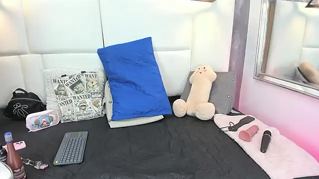 Martina armos online show from February 12, 1:50 pm