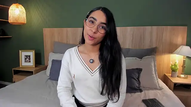 scarlett25   online show from March 5, 8:05 pm