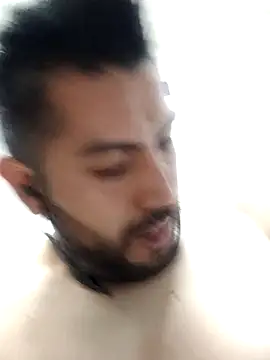 Snapshot of michell_veryhot chatting on February 25, 8:40 pm michell veryhot online show from February 25, 8:40 pm