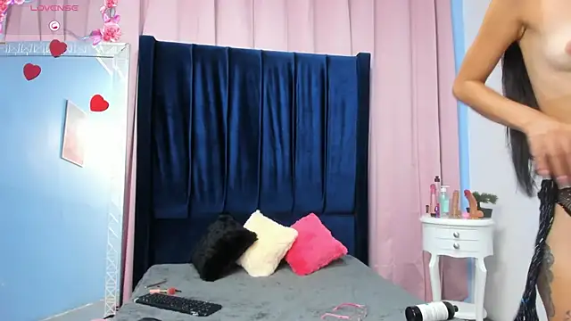 tifanibrown online show from March 22, 2:09 pm