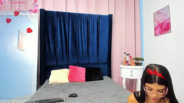 tifanibrown online show from March 23, 2:10 pm