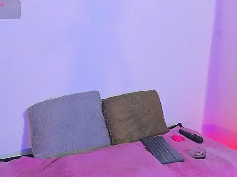 Logan Woods online show from April 10, 12:38 am