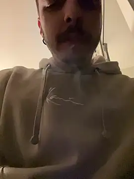 InkedGuy1 online show from February 5, 9:08 pm