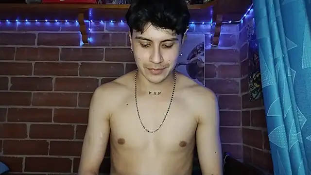 PaulDamico online show from March 4, 9:32 pm