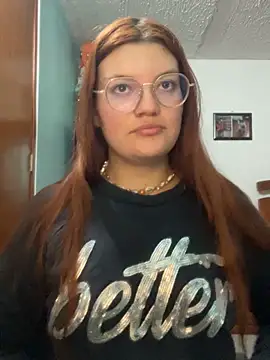 Snapshot of Vixroy7 chatting on April 4, 11:24 pm Vixroy7 online show from April 4, 11:24 pm