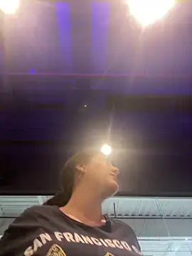 lizzy luminair online show from February 12, 11:33 pm