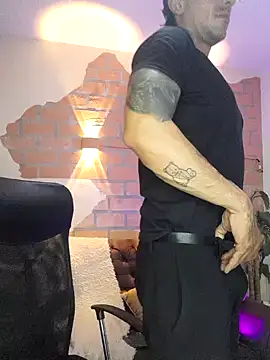 mister eithan online show from January 18, 4:05 am